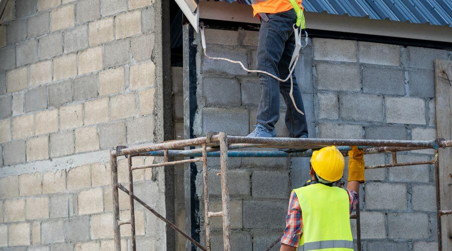 Professional residential roofers in Klickitat, WA